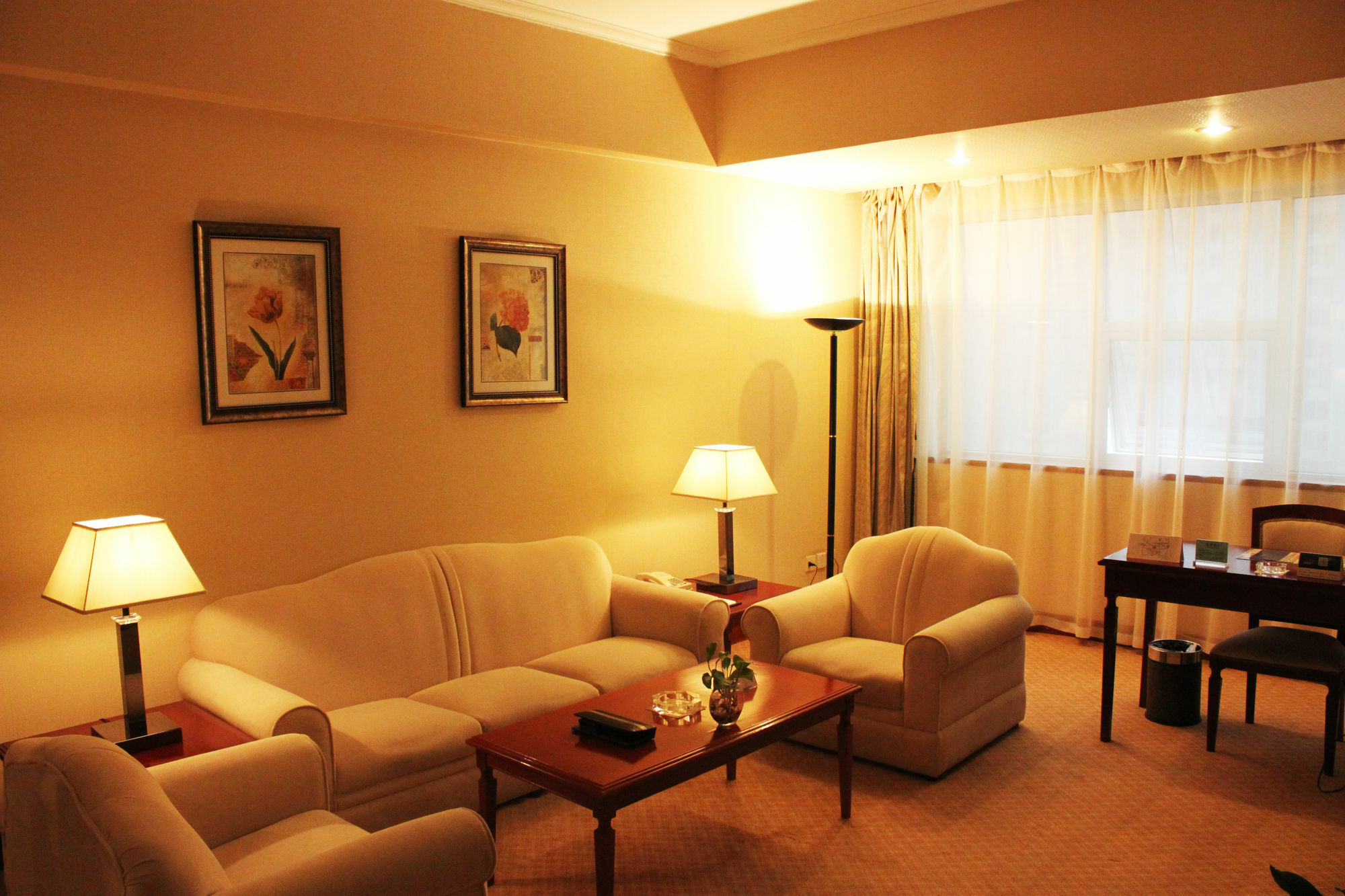 Chongqing Liyuan Hotel Extérieur photo